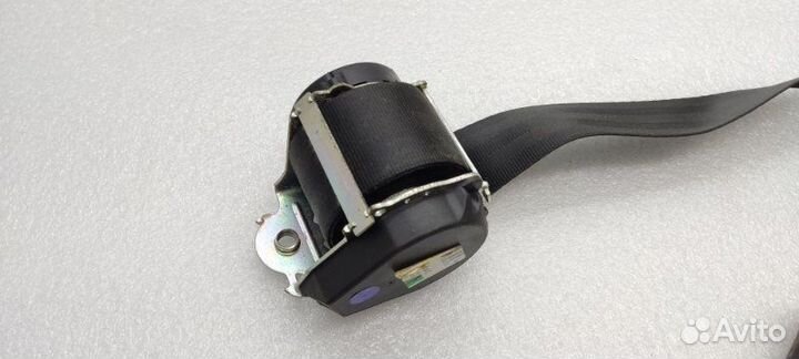 Ремень безопасности задний правый Renault Sandero