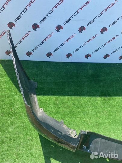 Задний бампер Toyota highlander 2 2010-2013 ориг