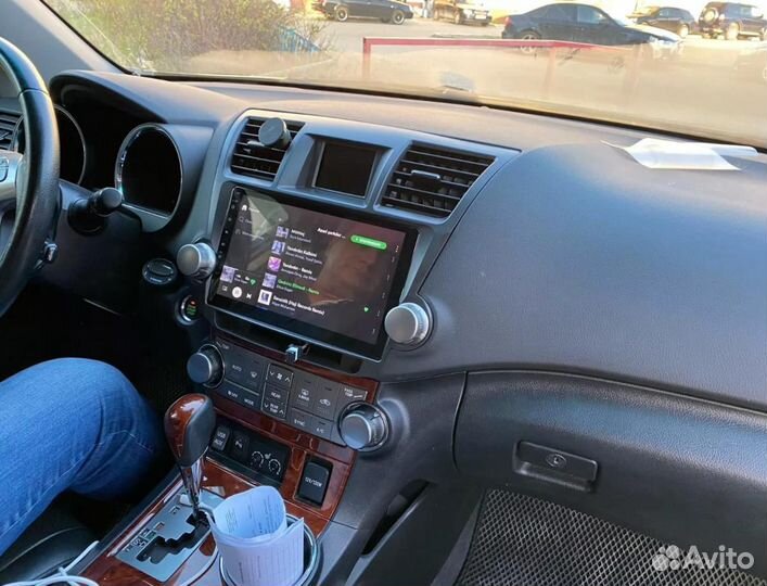 Магнитола Toyota Highlander 2gen Android IPS