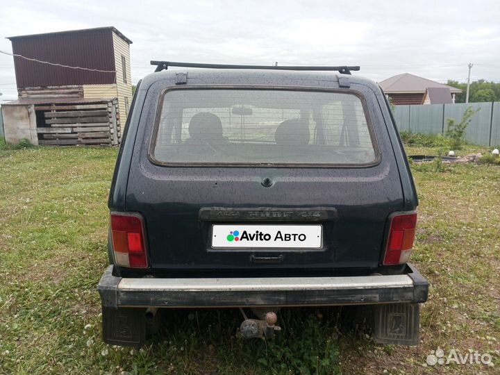 LADA 4x4 (Нива) 1.7 МТ, 2002, 230 000 км