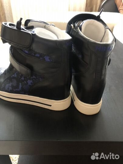 Сникерсы marc jacobc