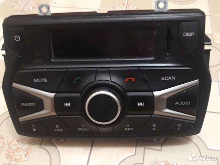 Радиоаппарат vesta