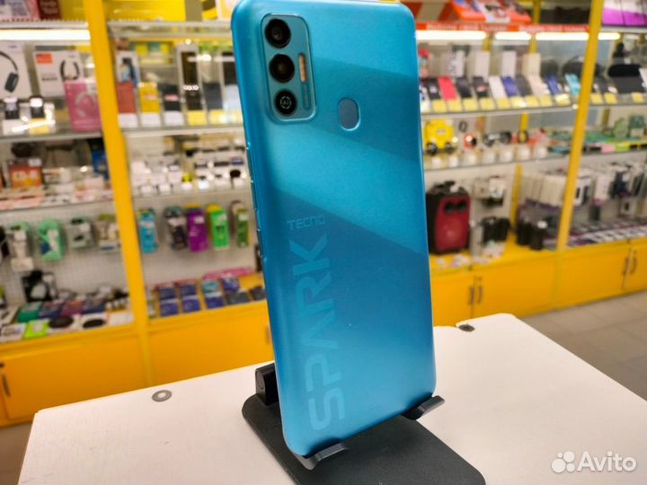 Tecno Spark 7 4/64GB (синий)