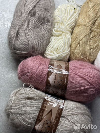 Пряжа с люрексом и паетками