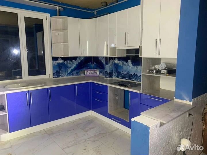 Кухонные гарнитуры и шкафы-купе на заказ