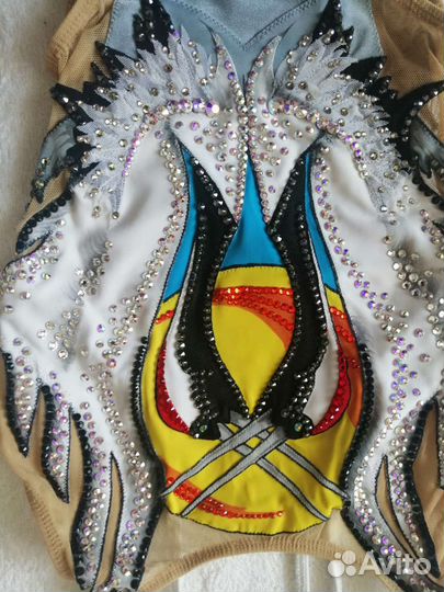 Купальник выступательный для синхронного плавания