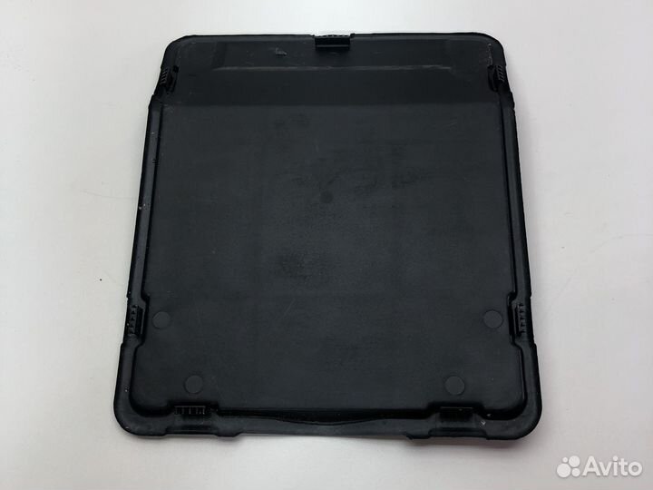 Пластик багажника Мерседес w220