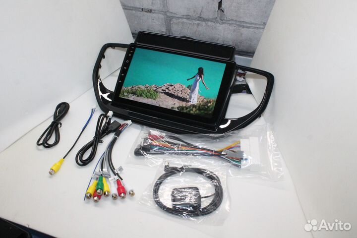 Штатная магнитола Hyundai Solaris