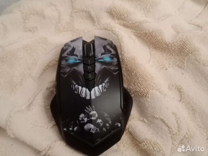 Игровая мышь bloody r8 безпроводная