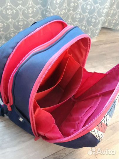 Школьный рюкзак