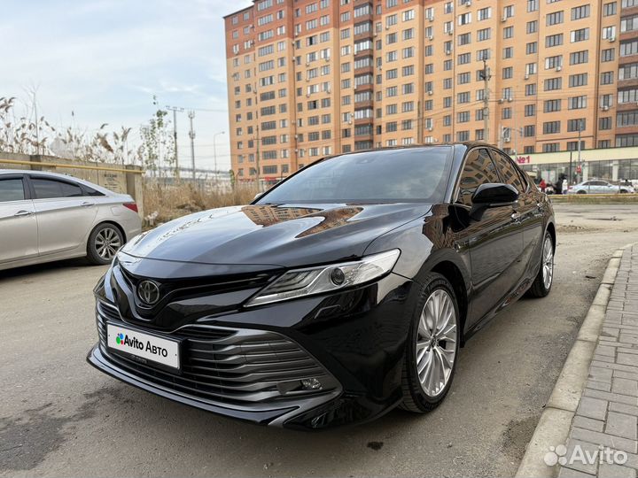 Toyota Camry 2.5 AT, 2020, 130 000 км