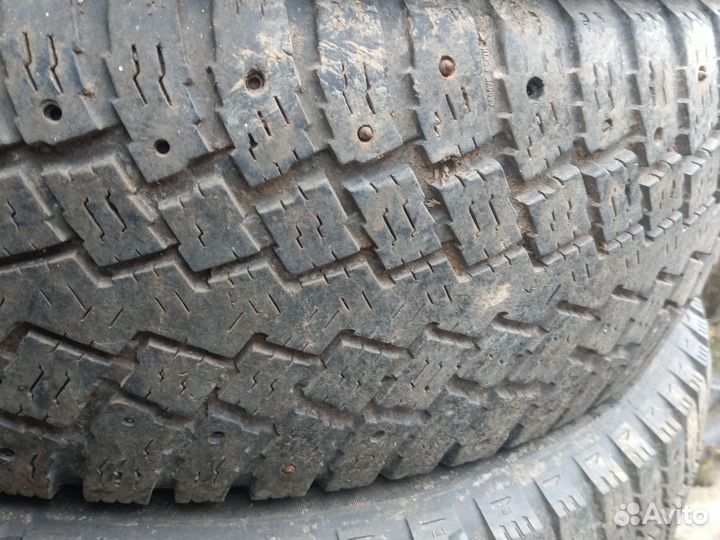 Nokian Tyres Hakkapeliitta LT 265/75 R16