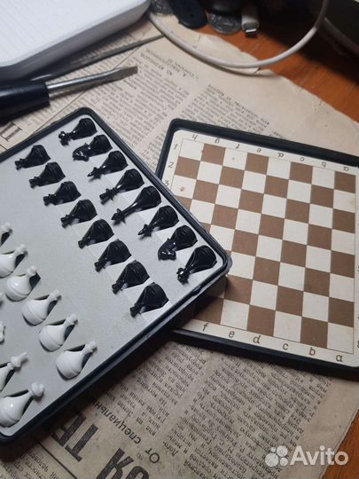 Магнитные дорожные шахматы СССР