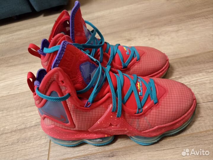 Баскетбольные кроссовки Nike lebron xix