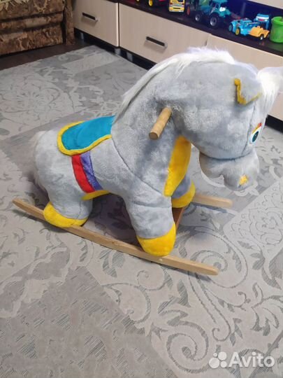 Качалка лошадь