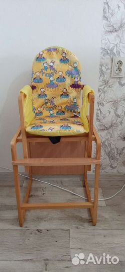 Стульчик для кормления