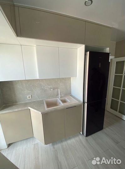 Угловая кухня на заказ