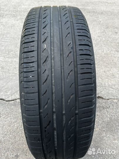 Kumho Solus KH15 215/65 R16