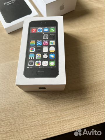 Коробка от iPhone 5s