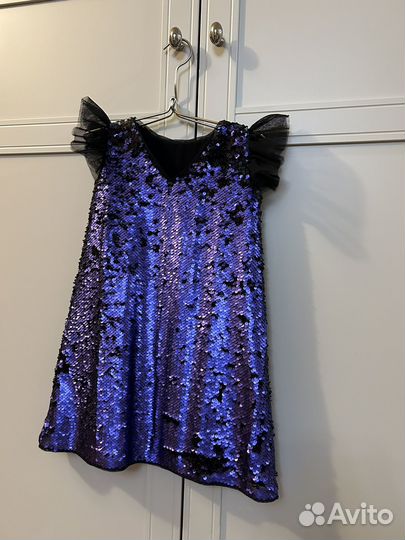 Платье для девочки с паетками