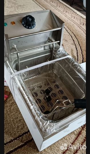 Фритюрница новая