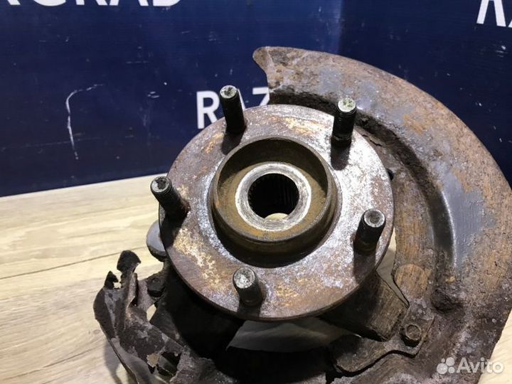 Кулак поворотный передний левый Mazda Mazda3 BK