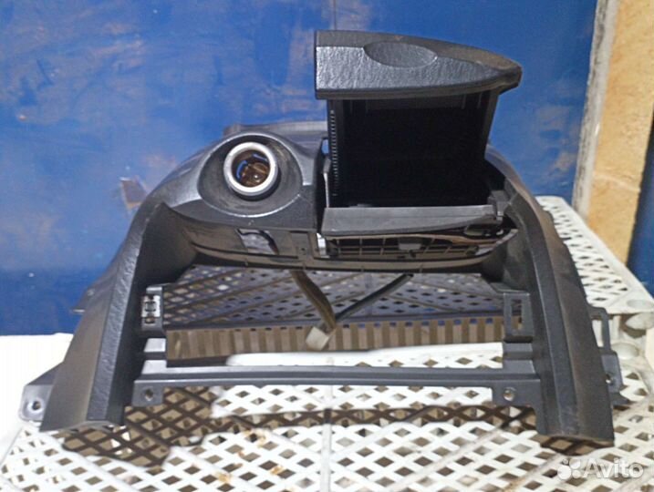 Накладка центральной консоли Hyundai sonata 4