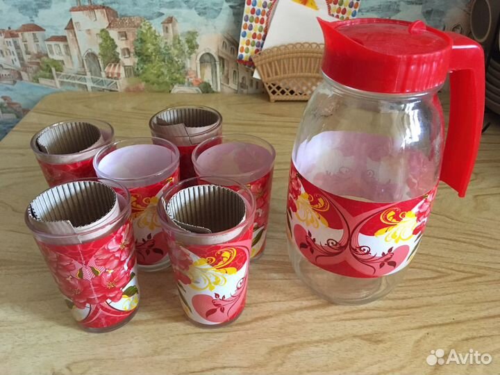 Набор кувшин и стаканы