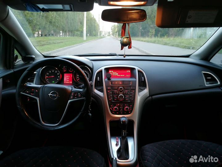 Opel Astra 1.6 AT, 2012, 165 000 км