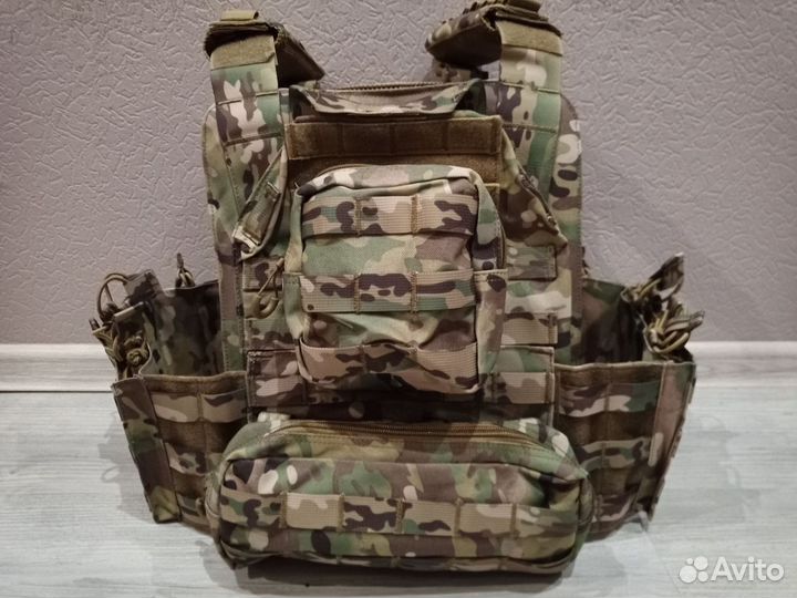 Армейская разгрузка плитник бронежилет с подсумкам