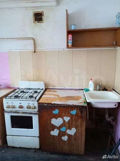 Комната 12 м² в 3-к., 2/2 эт.