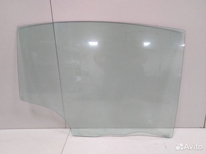 Стекло двери задней правой Mazda Mazda 3 BK 2002-2