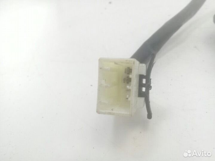 Замок двери задний левый Mazda Xedos 9 TA3P kjzem