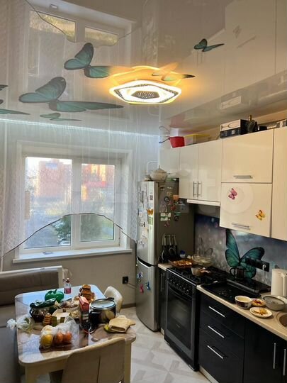 3-к. квартира, 65 м², 6/10 эт.