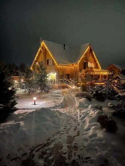 Дом 300 м² на участке 44,7 сот.