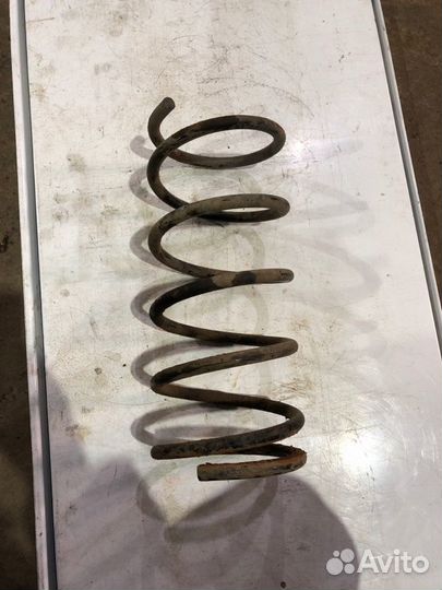 Пружина передняя Kia Spectra 2001-2011