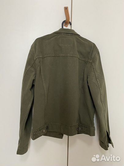 Джинсовая куртка mango man