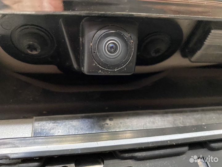 Камера заднего вида Toyota Land Cruiser 200 2015+