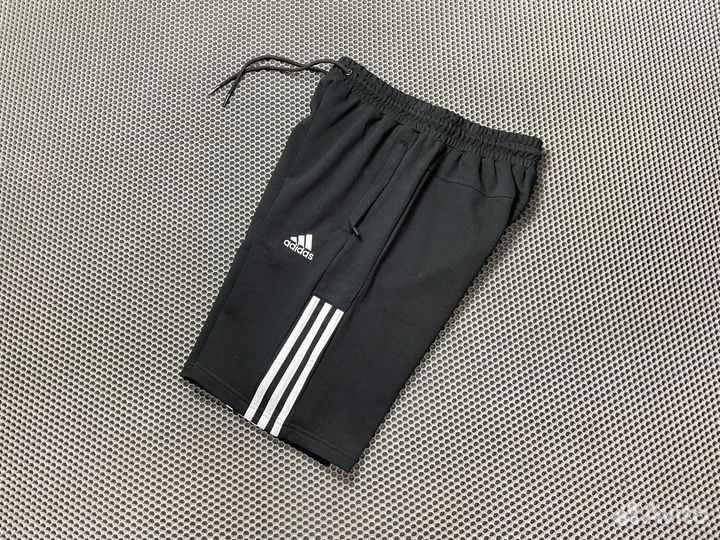 Шорты adidas мужские