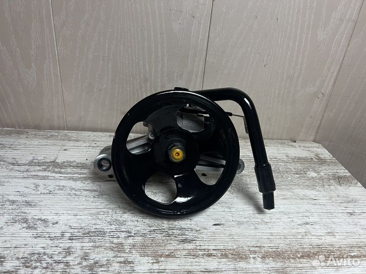 Оригинальный новый насос гур solaris 1 - kia rio 3