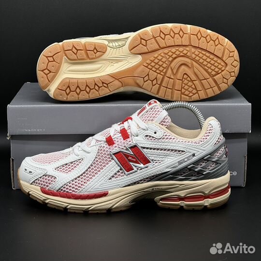 Кроссовки женские New Balance 1906R