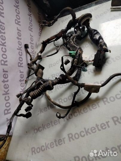 Проводка двс Nissan Fuga 2006