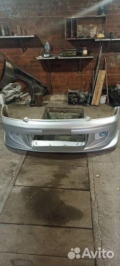 Бампер передний subaru legacy b4