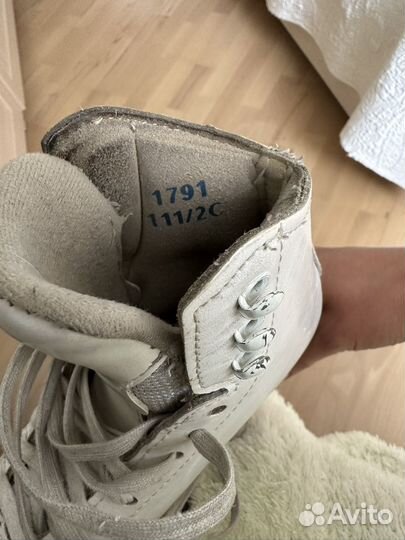 Фигурные коньки jackson artiste