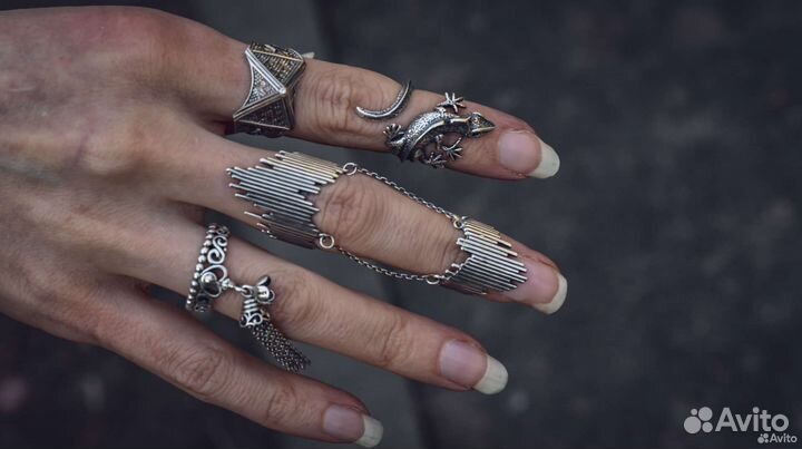 Кольцо серебряное саламандра пирамида браслет цепь