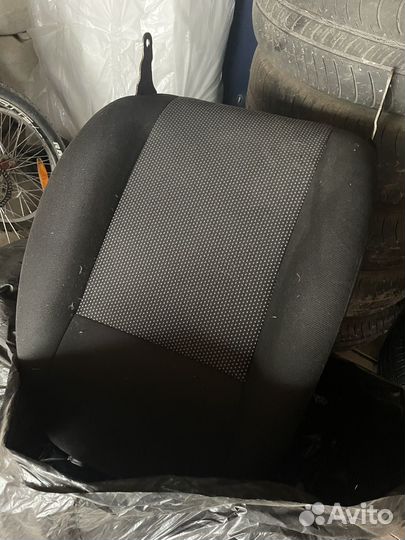 Сидения на ford focus 2