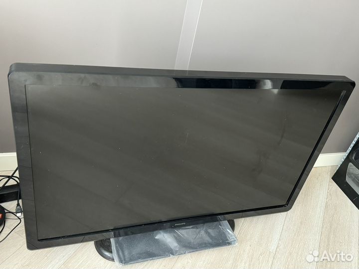 Телевизор samsung 22 дюйма