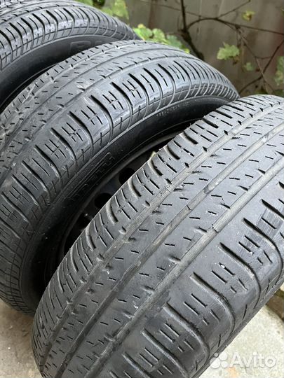 R14 Pirelli Cinturato P4 175/65, PCD 4x100 DIA 60.1