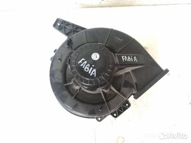 Моторчик отопителя VW polo sedan 10- skoda fabia