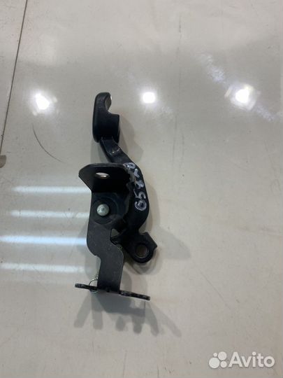 Рычаг открывания лючка бензобака (Kia Picanto III)